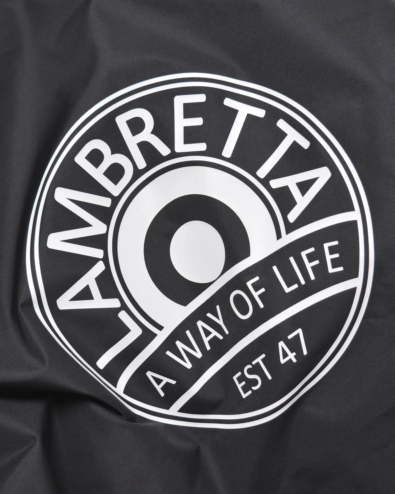 Lambretta Waterproof Changing Robe - Black